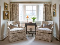 English Tudor Sitting area